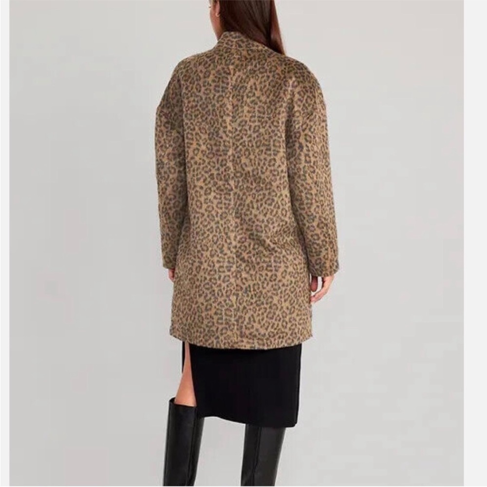 Cardigan Coat Wild Leopard Spots Faux Fur 2
Button Front Small NWT Old Navy - Picture 2 of 9